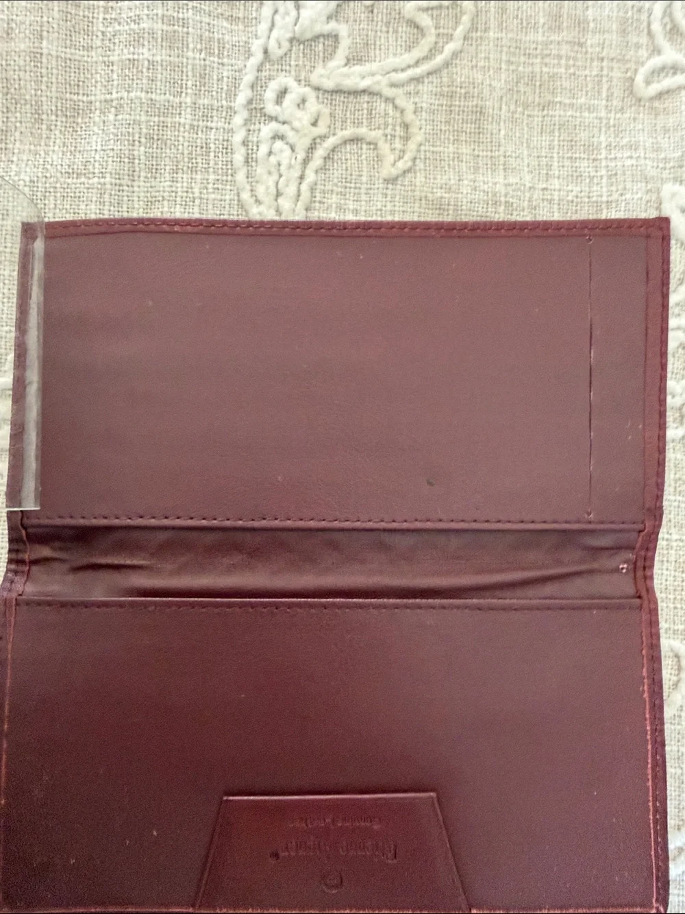 Etienne Aigner Vtg Brown/Burgundy Soft Leather Slim Bifold Cover For  Checkbook